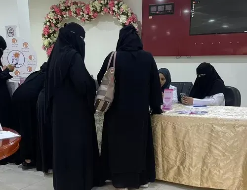 “سرطان الثدي”.. ندوة تثقيفية لمنسوبات بلدية القطيف