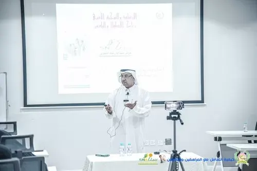 في سنابس.. “العليوات” يحمل الوالدين المسؤولية ويحذر من الصدام مع المراهقين