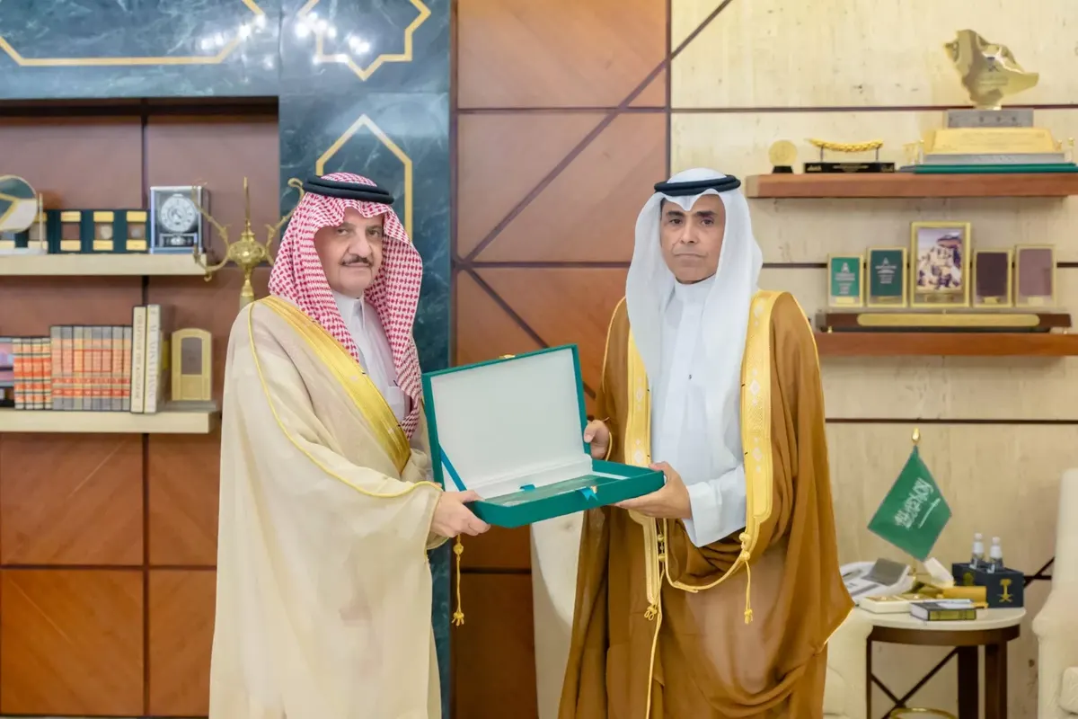 مكافحة المخدرات تقدم تقريرها السنوي لـ أمير الشرقية
