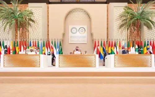 ولي العهد: نرفض العدوان والتهجير القسري لسكان غزة