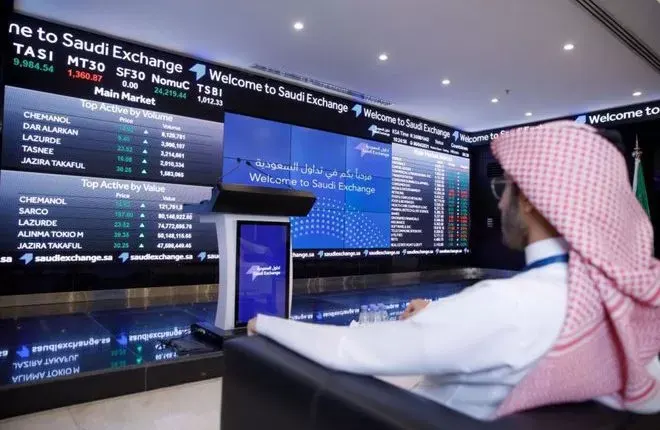 سوق الأسهم السعودية يخسر (88.56) نقطة