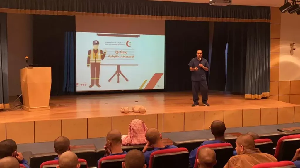 ورشة إسعافات أولية في “ملاحظة الدمام”