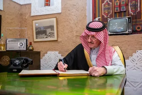 أمير الشرقية يرعى حفل افتتاح القرية الشعبية بكورنيش الدمام