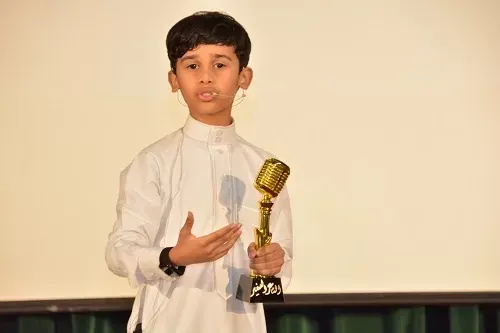 شاعر قديحي جديد.. علي المقيلي” بطل تعليم القطيف