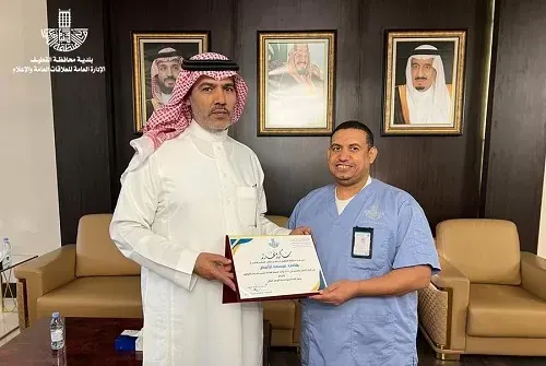 رغم الإعاقة.. هاني الأبيض الموظف المثالي في بلدية القطيف