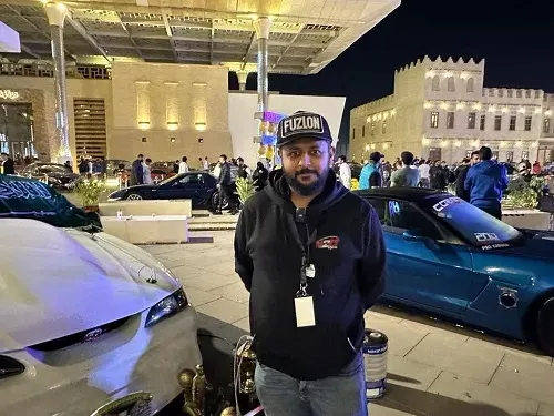 قفص “موستنج” في رامس العوامية