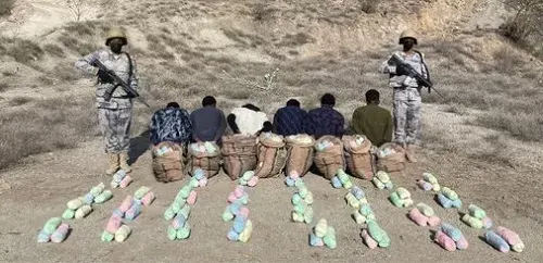 عسير.. سقوط 6 مهربين بـ 120 كيلو “قات”