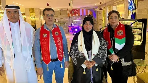 وشاح الشيخ زايد للتشكيلي محمد المصلي