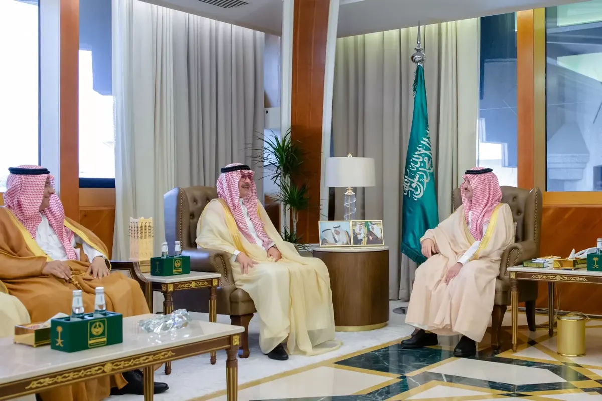 أمير الشرقية يستقبل مجلس إدارة سابك