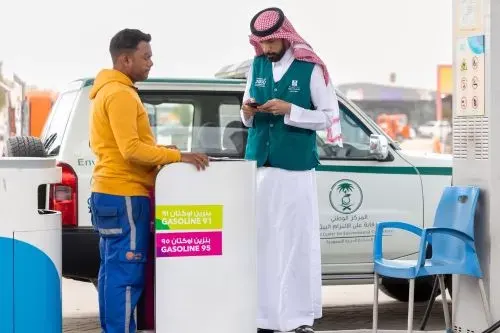 “التجارة”: نراقب أسعار محطات الوقود