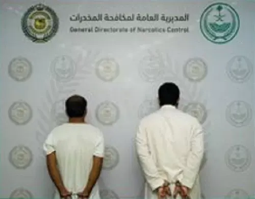 مروّج “حبوب” في جدة و “قات” ونقل مخالِفات في جازان