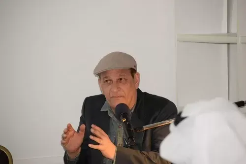 النعيمي: “المفاهيمية” أحدثت ثورة في مدارس الفن التشكيلي