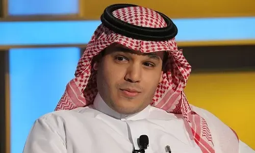 “عضوان الأحمري” رئيساً لهيئة الصحفيين وفيصل عباس نائباً