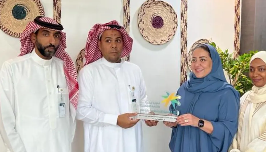 “تنمية الدمام” يكرم جمعية حارف