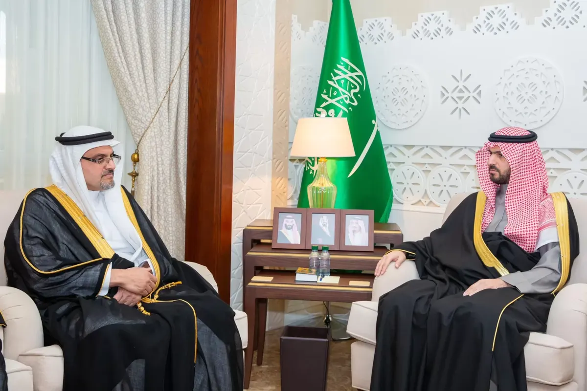 نائب أمير الشرقية يستقبل رئيس “جامعة الملك فهد”