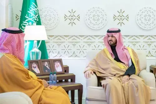 نائب أمير الشرقية يستقبل مدير فرع وزارة الرياضة