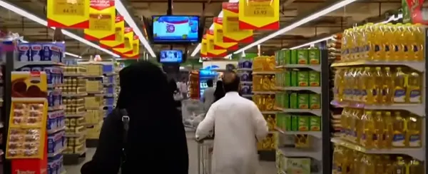 “التجارة” تخصص “باركود” لكشف غش تخفيضات رمضان والعيد