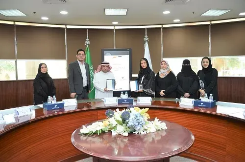 جامعة الإمام: اتفاقيتان لتدوير الورق والمخلفات وتطوير المنتجات