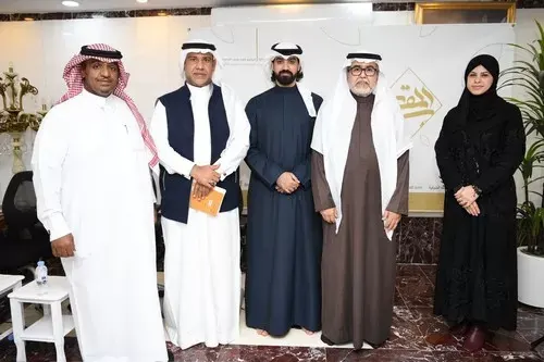 في أمسية ابن المقرب.. 19 قصيدة لـ “الموسوي” و “عابد” و “بن هندي”