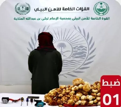 القبض على قاطع مسيجات محمية الإمام تركي للبحث عن “الفقع”