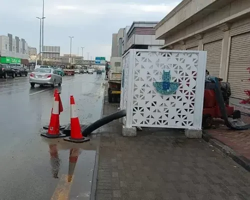 أمانة الشرقية: سحب وتصريف أكثر من 3,5 مليون متر مكعب من مياه الأمطار