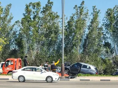سيهات.. اصابة 3 نساء وطفلة في حادث ثلاثي بطريق الخليج