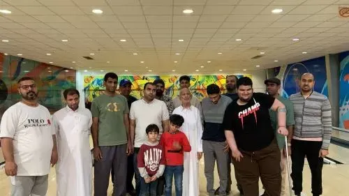 فيديو] مكفوفو القطيف يلعبون البولينغ