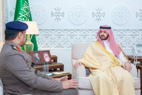 نائب أمير الشرقية يبارك لـ “الموزان” تعينه مديراً للدفاع المدني