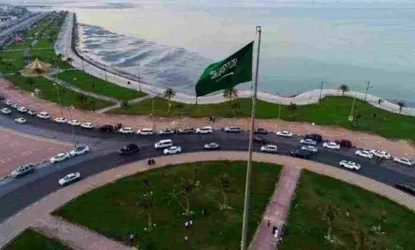 غداً.. السعودية تحتفي بالعلم الوحيد في العالم الذي “لا يلمس الماء”