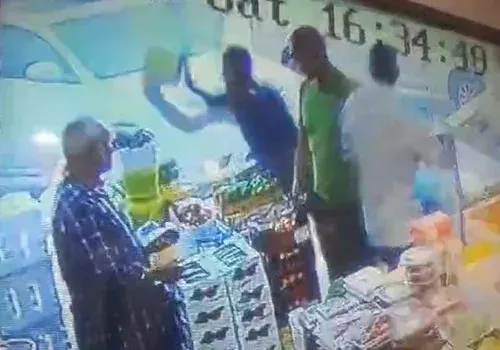 صفوى.. “سطل دبس” يصحّح خطأ “صرة جرجير” بضربة راس