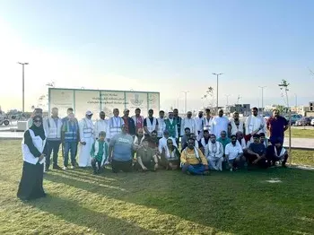 16 موقعاً.. سواعد الشباب تساند بلدية القطيف في غرس 9 آلاف شجرة