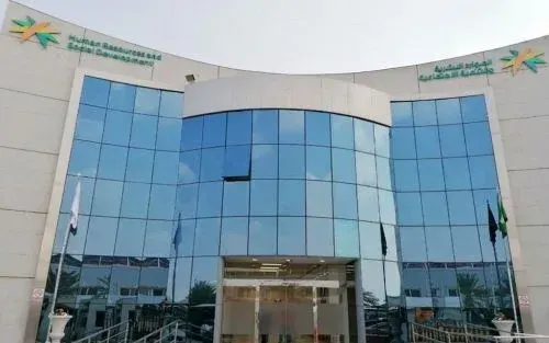 إطلاق خدمة “التحقق المهني” للتأكد من صحة مؤهلات الوافدين