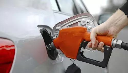 إيقاف العمل في 12 محطة وقود وإغلاق 50% من المضخات في 185 محطة