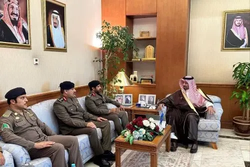 محافظ القطيف يطّلع على استعدادات وخطط الدفاع المدني التوعوية