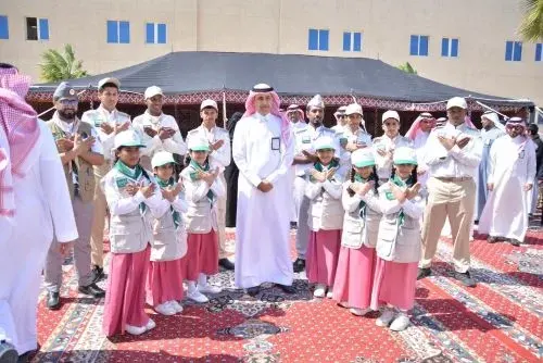 مدير تعليم الشرقية يفتتح معرض “معالم وطن”