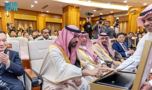 لمدة شهر.. الصينيون يتحدثون اللغة العربية