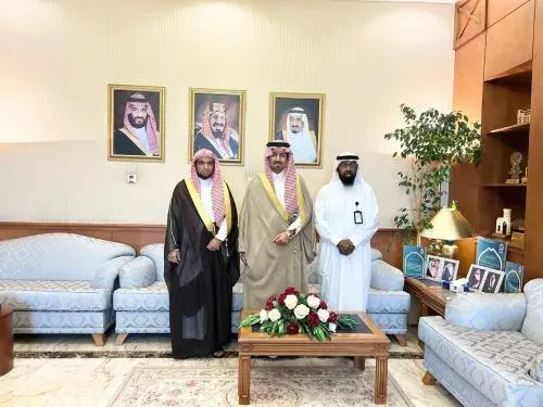 محافظ القطيف يدشن حملة “الدين يسر” التوعوية