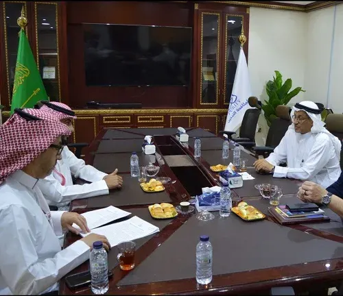 زيارة “نقاء” تدعم استعدادات الدورة الثانية لجائزة “مكين”