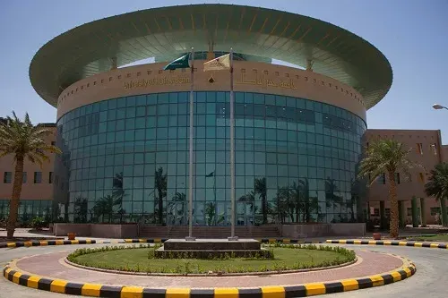 الدراسة عن بعد غداً في جامعة الملك فيصل وحفر الباطن والتدريب التقني