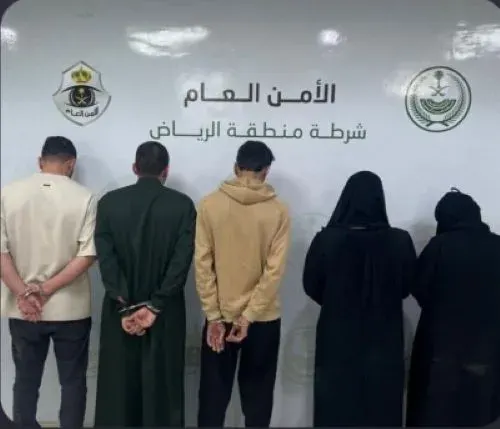 أفعال خادشة للحياء تقود 4 سوريين وسعودي للنيابة