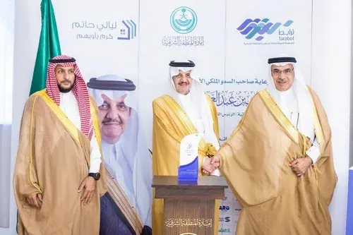 أمير الشرقية يطلق مبادرة “ليالي حاتم” لتوفير 10 آلاف ليلة إيواء للمرضى