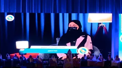 بكالوريوس القانون مع مرتبة الشرف الأولى لـ “بتول المرزوق”