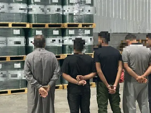 سقوط عصابة زيوت السيارات المغشوشة في الخرج