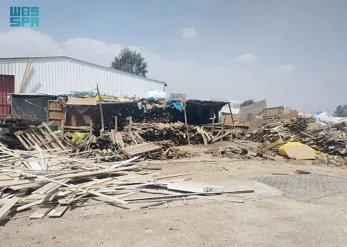 سقوط عصابة غش الأخشاب و الموبيليا في عسير