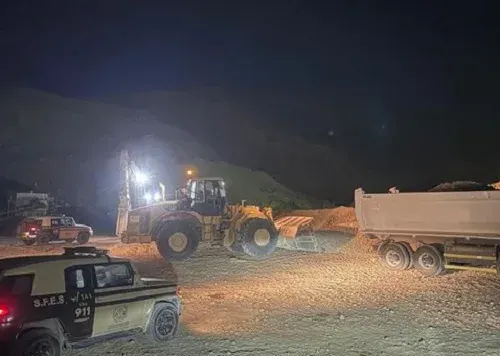 سقوط 8 مقيمين حرقوا مخلفات صناعية و استغلوا الرواسب في جدة و تبوك