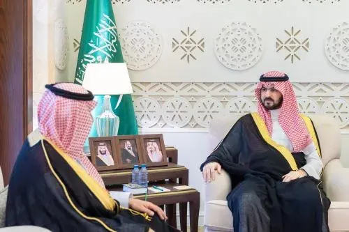 نائب أمير الشرقية يطلع على مهام الأفواج بالقطاع الشرقي