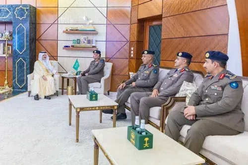 أمير الشرقية يثمن جهود الدفاع المدني بالمنطقة