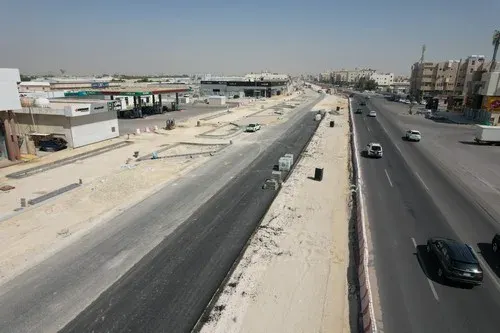 المجيدية.. سفلتة جزئية في شارع القدس بمحاذاة المحلات