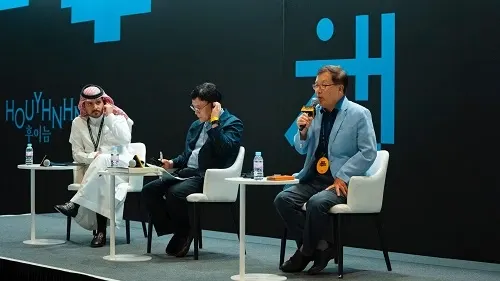 ترجمة “المعلقات لجيل الألفية” في معرض سيئول الدولي