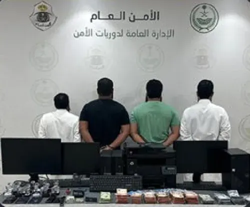 مكة.. سقوط عصابة تصاريح و تأشيرات حج مزورة